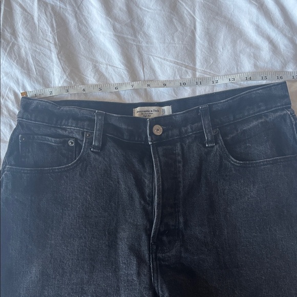 Abercrombie High Rise Dad Shorts in Washed Black, 31 - Picture 5 of 8